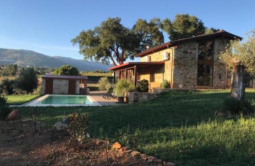 Covilha Casa | Quinta Lourena - Casa do Desassossego