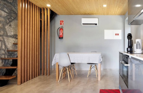 Guilhofrei Villa | La Quinta das Carvoeiras 'Casa Do Caseiro - T2' con vistas al lago, Wi-Fi y aire acondicionado