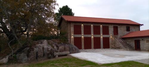 Guimaraes Casa | Quinta Pousada de Fora Wines & Tourism
