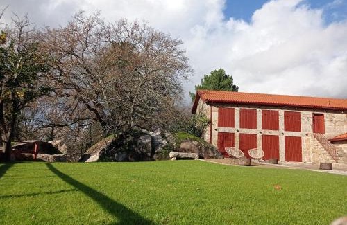Guimaraes Casa | Quinta Pousada de Fora Wines & Tourism
