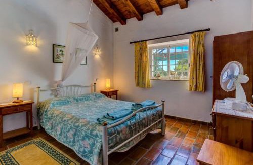 Alcalar Apartamento | Quinta Velha Authentic Farmhouse Experience by LovelyStay