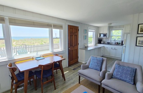 Wellfleet Cabaña | Quintessential 2BD Cape Cod Cottage - ¡Pasos de la playa!