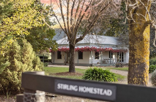 Mansfield Casa | Quintessential Australian homestead via Mansfield. Free wifi & private garden