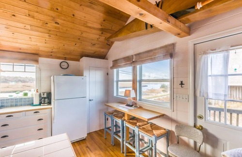 East Sandwich Cabaña | Quintessential Cape Cod Beach Cottage! Located on the water at Spring Hill Beach