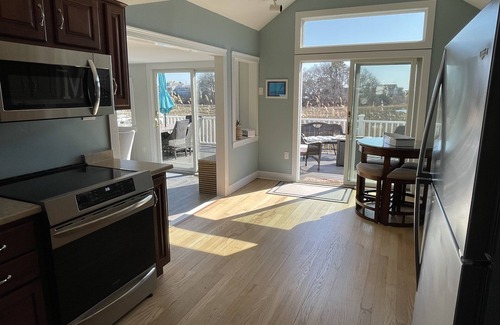Hyannis Casa | ¡Mira esta increíble ubicación en el Cabo! A pie de playas, restaurantes y más
