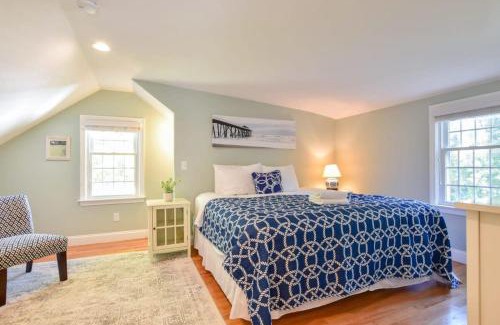 Chatham Casa | Quintessential Cape directly on the Cape Cod Rail Dog Friendly