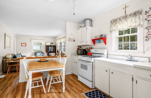Barnstable Casa | CASA QUINTESSENTIAL EN BARNSTABLE VILLAGE