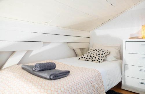 Vrboska Apartamento | Quirky Penthouse Apartment