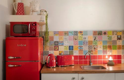Richmond Casa | Quirky Richmond Cottage Cozy Charm and Walk to MCG