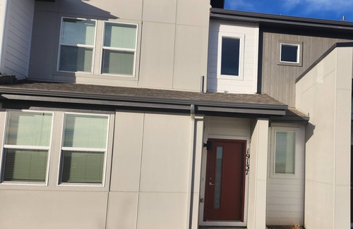 Dupont Casa | Quite and new built house 5 minutes from Gaylord hotel