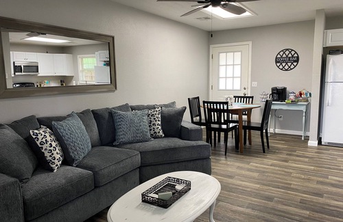 Harrison Casa | Quite and peaceful country setting just minutes from town.