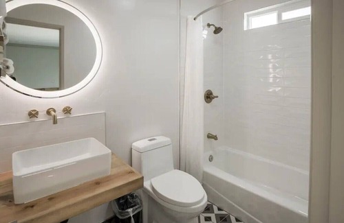 Ramona Cabina | Quite & Clean 2 Bed Room Country Suite in Ramona Wineries