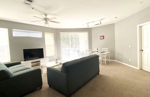 Altamonte Springs Casa | Quite/Cozy 2+2 Apartment in Maitland / 120