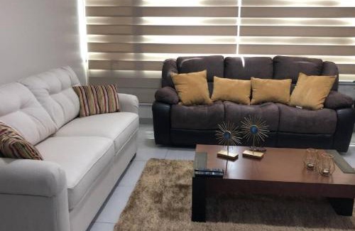 Simon Bolivar Apartamento | QUO 601 Lujo Confort Seguridad