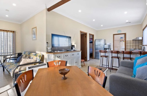 Narooma Cabaña | Quota Cabin - Inlet Dreaming in a Fantastic Location