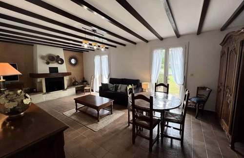 Saint-Vivien-de-Medoc Villa | Résidence 105-st Vivien De Medoc - 105 - Superbe maison avec son grand parc verdoyant