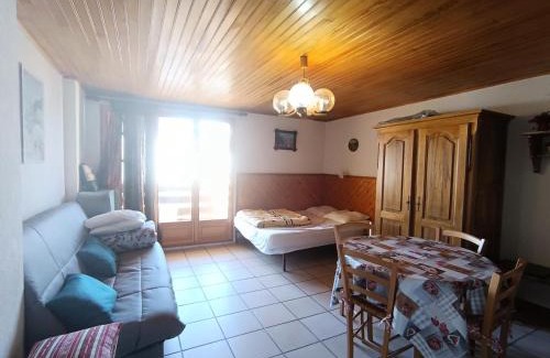 Montgenevre Apartamento | Résidence Alpet I - Petit prix au coeur village! Parking, balcon sud MAE-9184