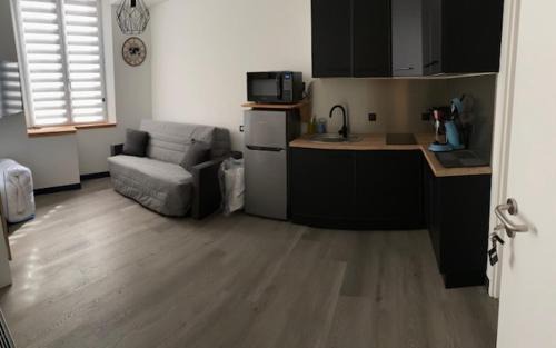 Argeles Gazost Apartamento | Résidence avec un T3 un T2 et un STUDIO en Centre Ville d Argeles-Gazost
