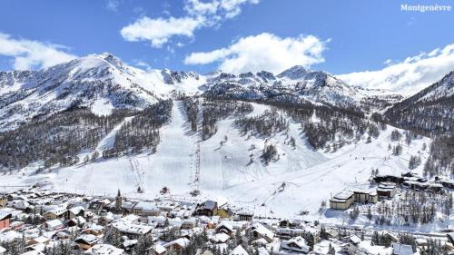 Montgenevre Apartamento | Résidence Central Station - studio au coeur de village proche des toutes commoditeés MAE-9114