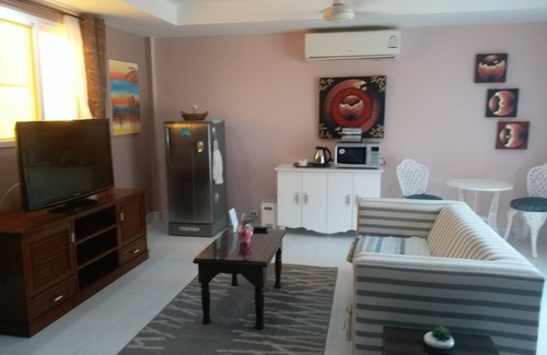 Rawai Casa | RESIDENCE WE TWO PHUKET, Deluxe Studios (50 M²) con servicio de hotel + piscina