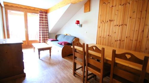 Puy-Saint-Vincent Apartamento | Résidence Dame Blanche - DBA413 - APPT 1 CHAMBRE + CABINE - BALCON - 6 PERSONNES - Secteur 1800 MAE-2184