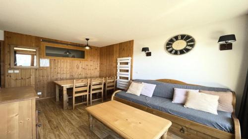 Puy-Saint-Vincent Apartamento | Résidence Dame Blanche - DBA116 - APPT 1 CHAMBRE + CABINE - BALCON - 6 PERSONNES - Secteur 1800 MAE-7964