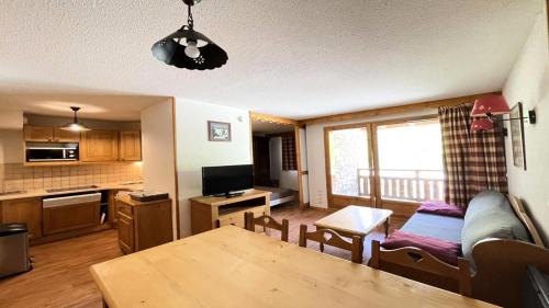 Puy-Saint-Vincent Apartamento | Résidence Dame Blanche - DBA329 - APPT 1 CHAMBRE + CABINE - BALCON - 6 PERSONNES - Secteur 1800 MAE-7974