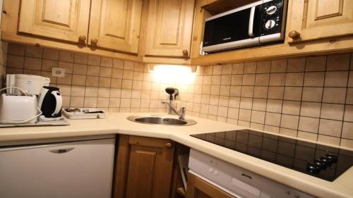 Puy-Saint-Vincent Apartamento | Résidence Dame Blanche - DBA210 - APPT 1 CHAMBRE + CABINE - BALCON - 6 PERSONNES - Secteur 1800 MAE-5181
