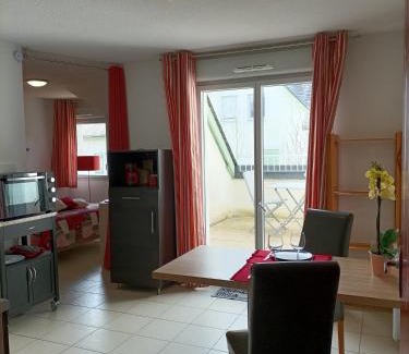 Salies-de-Bearn Apartamento | Résidence de la Source by Euclenima