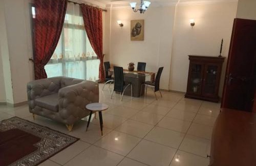 Yaounde Apartamento | Résidence hôtelière La Roseline, Omnisport