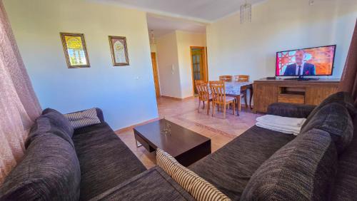 Oued Laou Apartamento | Résidence Jawharat Mekkad - Pool & Acces beach