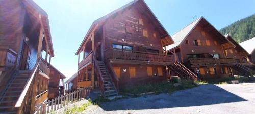 Reallon Apartamento | Résidence Joubelle - Appartement 6 personnes cosy dans chalet à Reallon JOUB1-6 MAE-8651