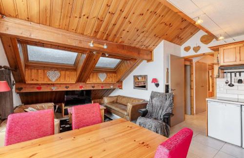 Meribel Apartamento | Résidence La Vizelle - Appartement 4 pièces cabine 6 personnes situé à Meribel altitude 1600 proche des pistes et des commerces MAE-8961