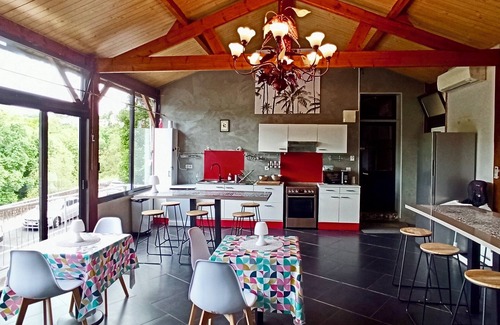 Uzerche Casa | Résidence le 11B