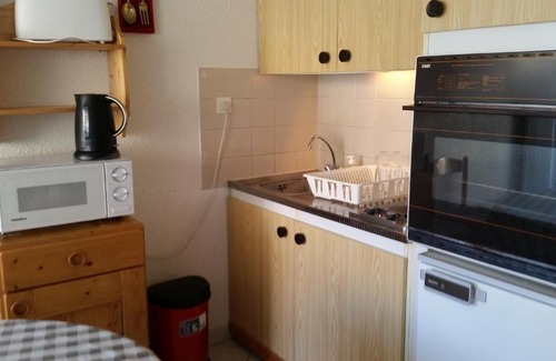 Eclose-Est Apartamento | Résidence Le Météor
