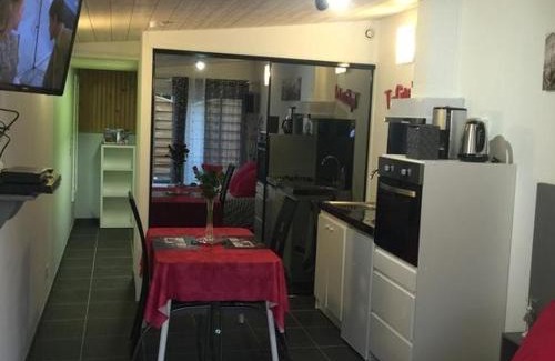 La Roche-sur-Yon Apartamento | Résidence Les Alizés 'JACCUZI SAUNA PISCINE en plein centre ville"