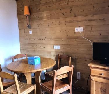 Eclose-Ouest Apartamento | Résidence Les Horizons d'Huez - maeva Home - Studio 4 personnes Confort MAE-7170