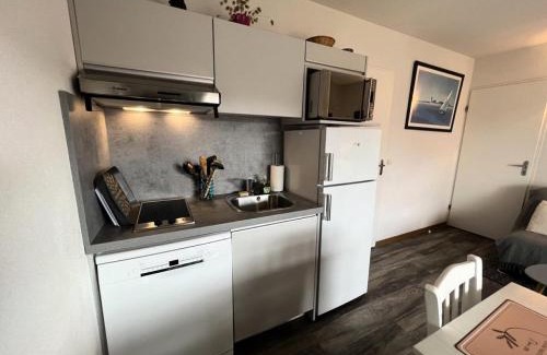 Le Verdon-sur-Mer Apartamento | Résidence Les Vertmarines - 074 - Appartement dans une résidence privée avec piscine MAE-4151