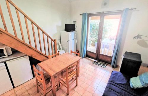 Port Leucate Villa | Résidence Maisons De La Plage - Confortable villa deux pièces mezzanine pour 5 personnes à Port Leucate. Réf: 1MPL 188 MAE-7074