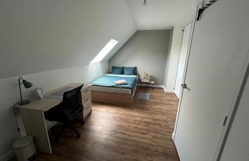 Persan Casa | Résidence paisible 3 chambres 30 Min Aéroport Roissy CDG