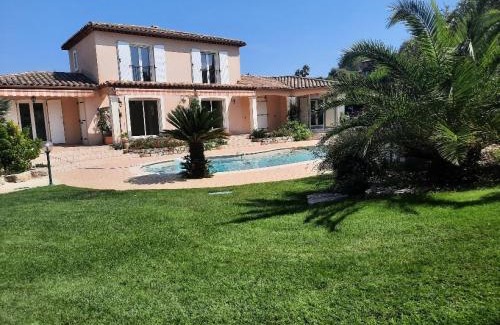 Valescure Apartamento | Résidence Parc Golf Esterel - maeva Home - Villa spacieuse climatisée 5 pièces 8 personnes - Exclusive - super Home MAE-1243