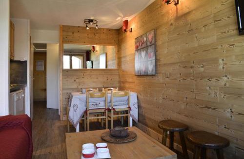 Belle Plagne Apartamento | Résidence Themis - Studio chaleureux et tout confort · Ski aux pieds · Vue pistes · Casier à skis MAE-3630