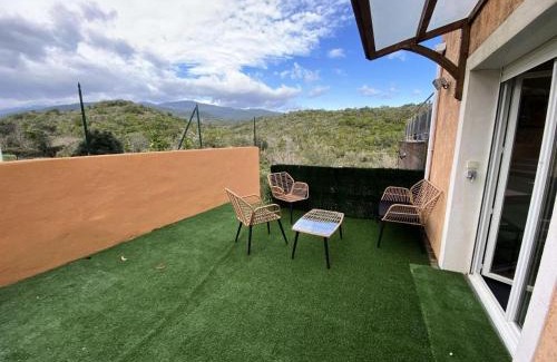 Ventiseri Apartamento | Résidence Tozza Alta - Magnifique T2 rez de villa vue Montagnes et maquis proche de la mer MAE-2614