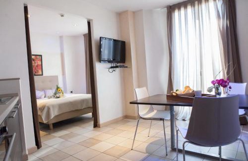 Juan-les-Pins Apartamento | Résidence Villa d'Elsa