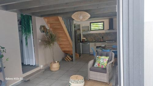 Etang Sale Les Bains Casa | RÊV BOR D'MER