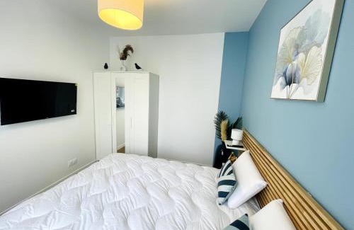 Port of Caen Apartamento | Rêve bleu au port avec parking gratuit