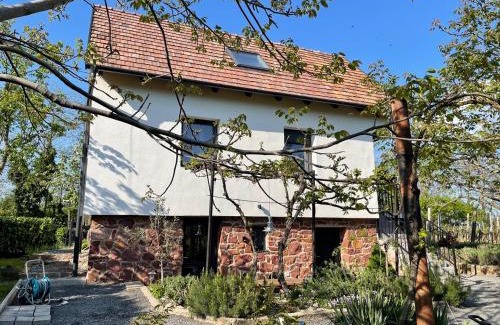 Badacsonytomaj Casa | Rózsakő Ház