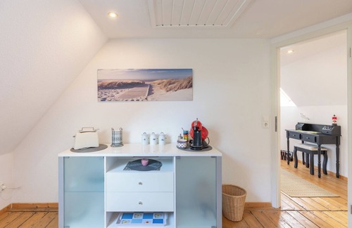 Rodemis Apartamento | Römser Stübchen vacation apartment in Husum for up to 2 people