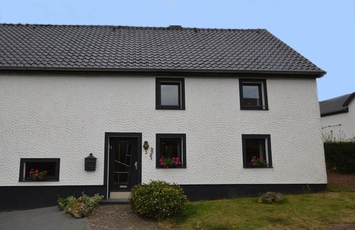 Auw bei Prum Casa | Rühlen: Schneifel Escape