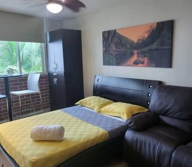 El Cangrejo Apartamento | R.1102 Lindo estudio ejecutivo en área turística.